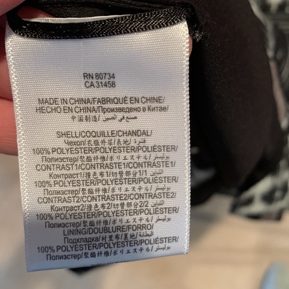 BCBG Maxazria Petite size 4 cocktail dress - Picture 8 of 11